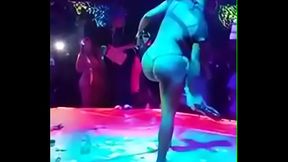 Amber Rose Twerking and Stripping Super HOT!!!