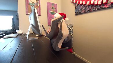 Mrs Claus spanks naughty elf with soft pink wrinkled soles POV