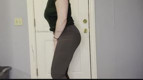 DESPERATE Accident in Her Pants!