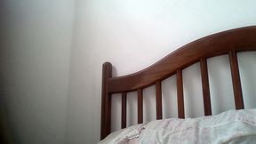 batendo uma punheta assistindo porno no xvideos e gozando gostoso