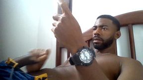batendo uma punheta assistindo porno no xvideos e gozando gostoso