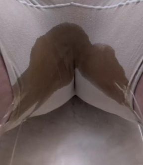 Peeing in my panties 💦