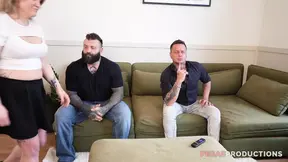 Queen Ruby gets double-fucked on the couch