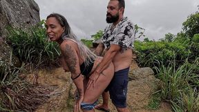 aventura do casal mattos - putaria na praia: grelona da anne, foda molhada e gozada surpresa