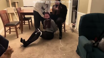 Victoria Paige And Lucile Lu - Double Crossed