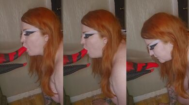 Alien dildo wrecks redhead throat in rough cosplay deepthroat