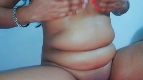 Newly Married Sexy Village Bhabhi Fucking Her Pussy With Brinjal