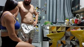 amigo safado pega, vizinha virgem e acaba comendo ela gostoso