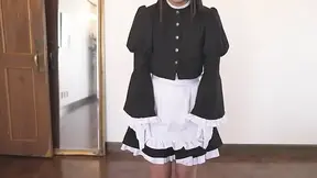 Super Charming Rookie Cosplayer's First Shoot Takes Dirty