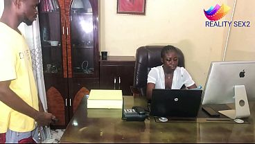 A BUSY DAY AT THE OFFICE NEED A GOOD DELIVERY GUY'_S DICK