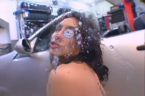 Agatha and Her Mechanics