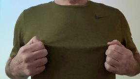 travail des seins / man playing with his nipples
