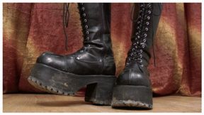Platform boots make tiny girl look like giantess: taller and stronger, fc039x 1080p