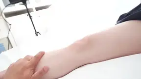 Asian Amateur Gets Pounded for First Time