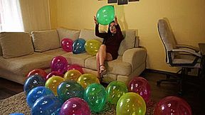 Keira pop fingers and sharp heels **4K**