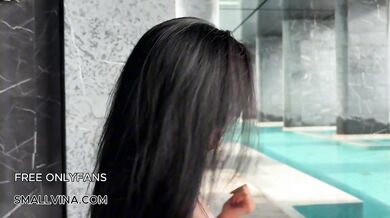 Asian Teen Shows Off Her Perfect Pussy in a Bikini