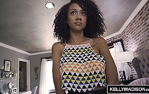 Kelly madison - ariana aimes squeezes milk from her big tits