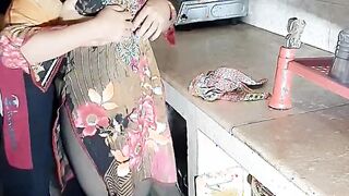 Indian Maid Fucked By House Owner In Kitchen, hindi Anal sex viral video