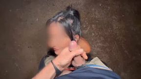 en manteau fourrure je part sucer un mec