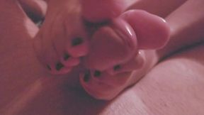 perfect footjob toejob with her perfect cute toes black nail polish and cums hard