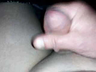 Masturbe (326) with one testicle