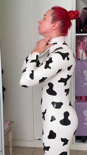 Silicone Catsuit Transformation