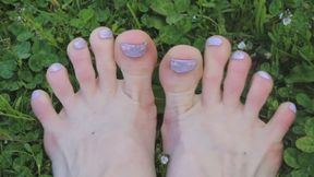 Cute Painted Nails Playing with Nature