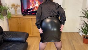 Old bitch step mother knows how to get her step son'_s attention