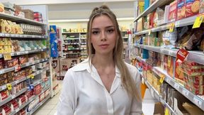 Supermarket Customer Gets More Than He Came For - Hope Heaven