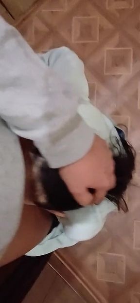 I Cum in Her Mouth in One Minute Because My Stepmother Had Already Started to Open the Front Door