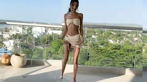 Skinny model with a narrow asshole hardly fits his BBC