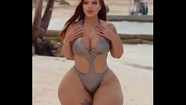 Nice Curvy Gracie Bon