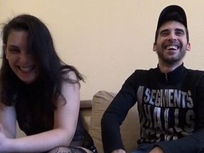 Pareja de turistas prefieren hacen porno que visitar monumentos..Follada anal Vs visita guiada