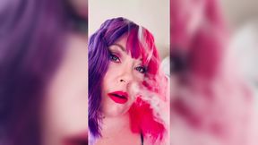 Chubby Cougar Tina Snua Smokes A Cork Tipped Cigarette In Latex Gloves -