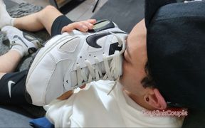 Sharing Nike Air Max Sneakers 2