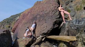 Beach Voyeur