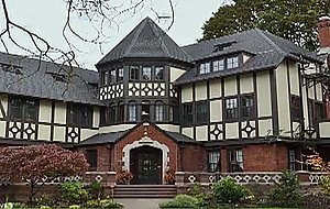 rylie  richman -  this  isn't  legally  blonde  it's  a  x x x  spoof