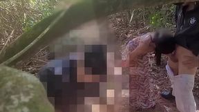 Sexo no mato com marido e solteiro na trilha