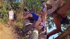 resolvi engravidar minha puta no mato