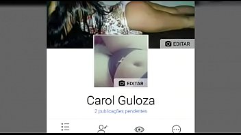 Carol gulosa dando a buceta com camisinha