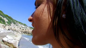 Amazing latinas fucking with all their hole on very sunny day