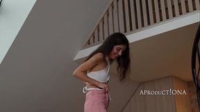 Wetting someone elses Jeans and getting Golden Shower