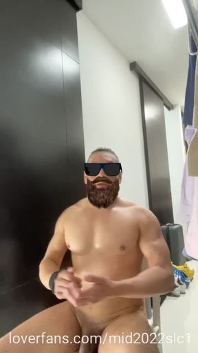 Naked workout