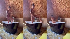 busty monika fox washes herself in bath