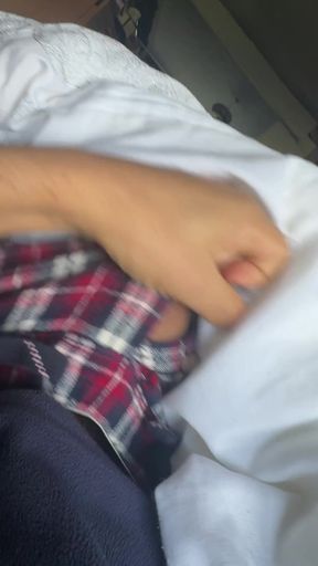 Do You Wake up Horny as Well?