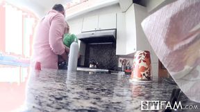 ”Tight Beaver as Turkey-Day Dessert by Stepsister Kiara”