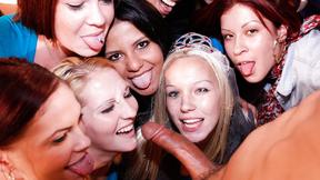 ”Bachelorette Party Turns Into Blowjob Groupsex”
