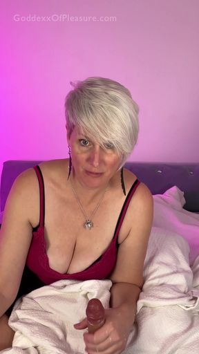 Stepmom Gave Stepson A Quick JOI To Wake Him Up So He Isn't Late For Work   Clip 3