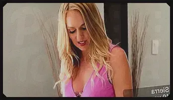 Sierra Lewis Sensual Blonde MILF Unleashed