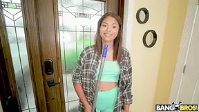 Shy Maid With A Booty - Michelle Anderson